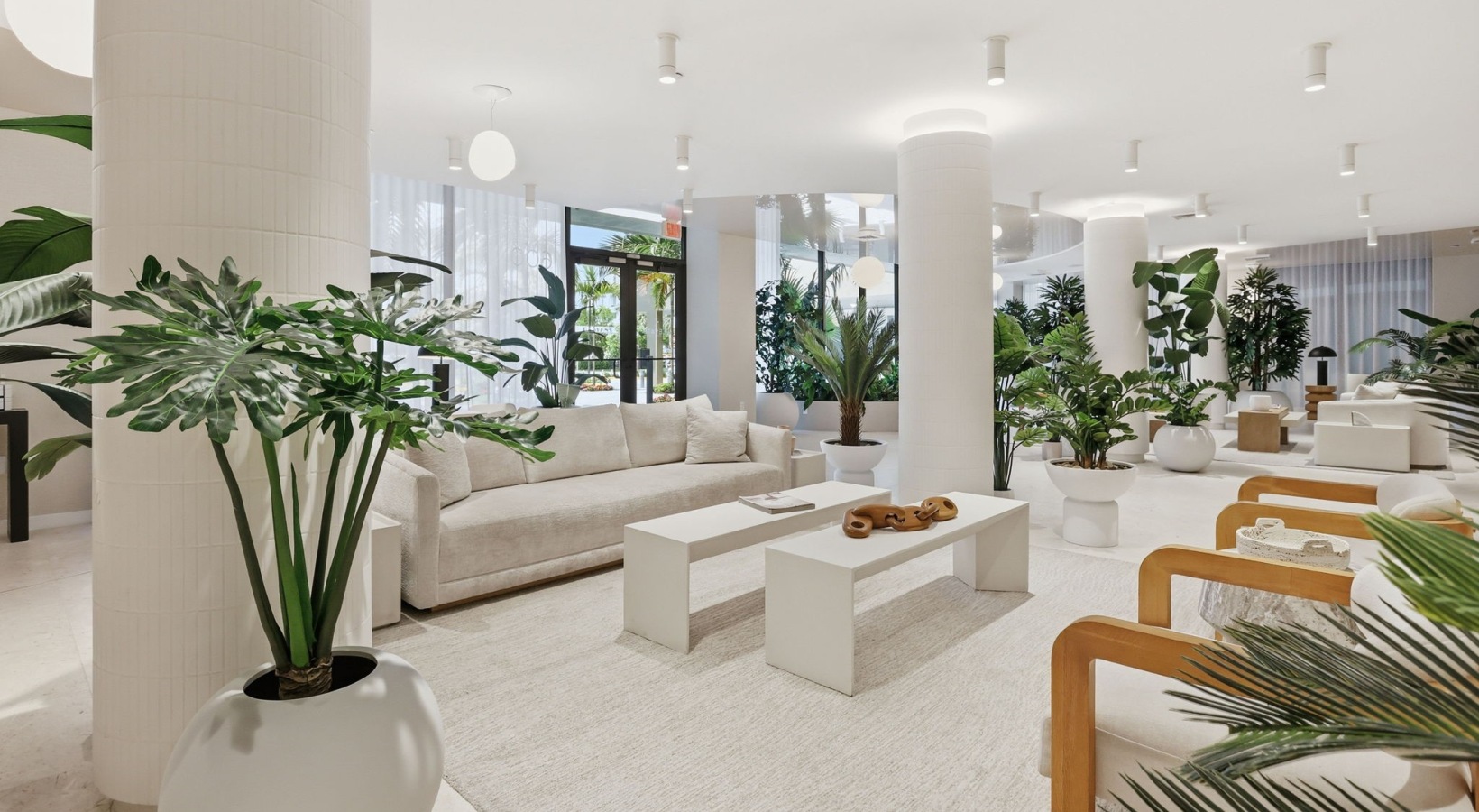 Comfortable Lounge with Concierge